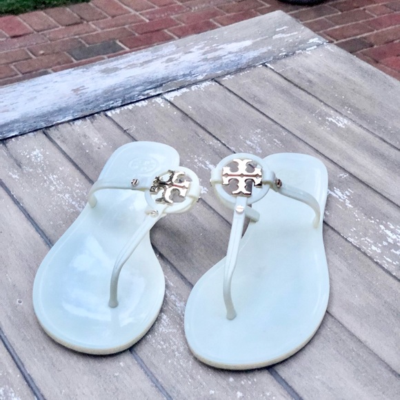 COPY - Tory Burch Jelly Mini Miller Thong Sandals. Size 8 - Picture 2 of 3